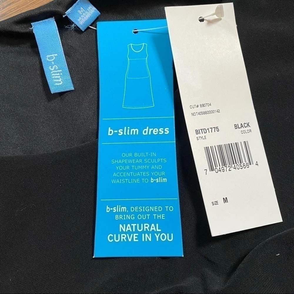 NWT Black b-slim short sleeve slimming scoop neck dress Built in shape-wear sz M